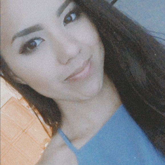 Meet your Posher, Anne - Picture 1 of 1